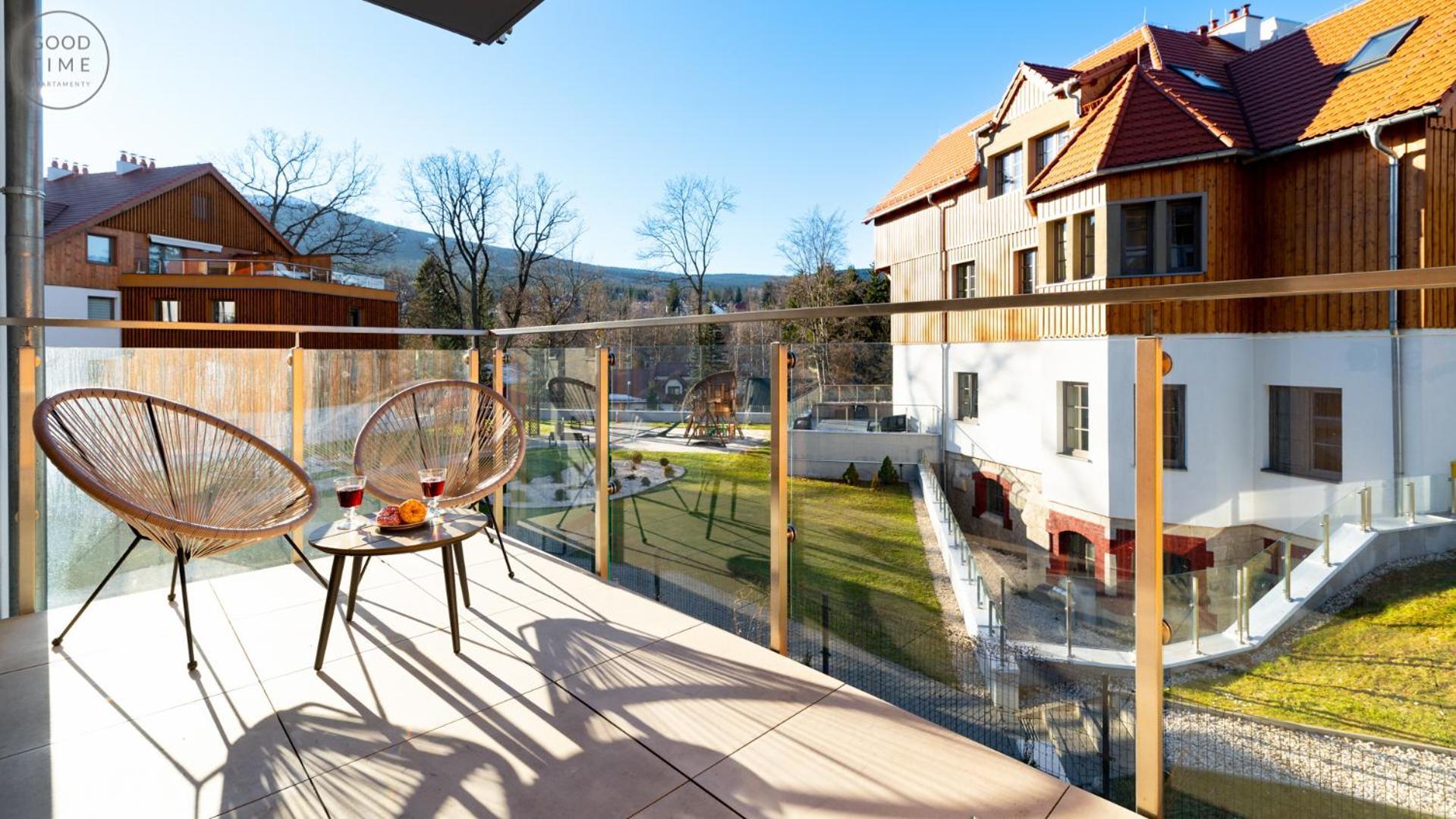 Apartamenty Good Time- Stone Hill II Шклярска Поремба Екстериор снимка